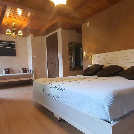 La Casona De Affittacamere 3*