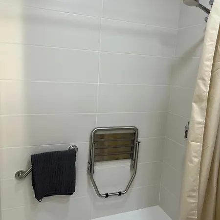 卡瑟纳纳瓦莱诺旅馆 招待所 纳瓦莱诺